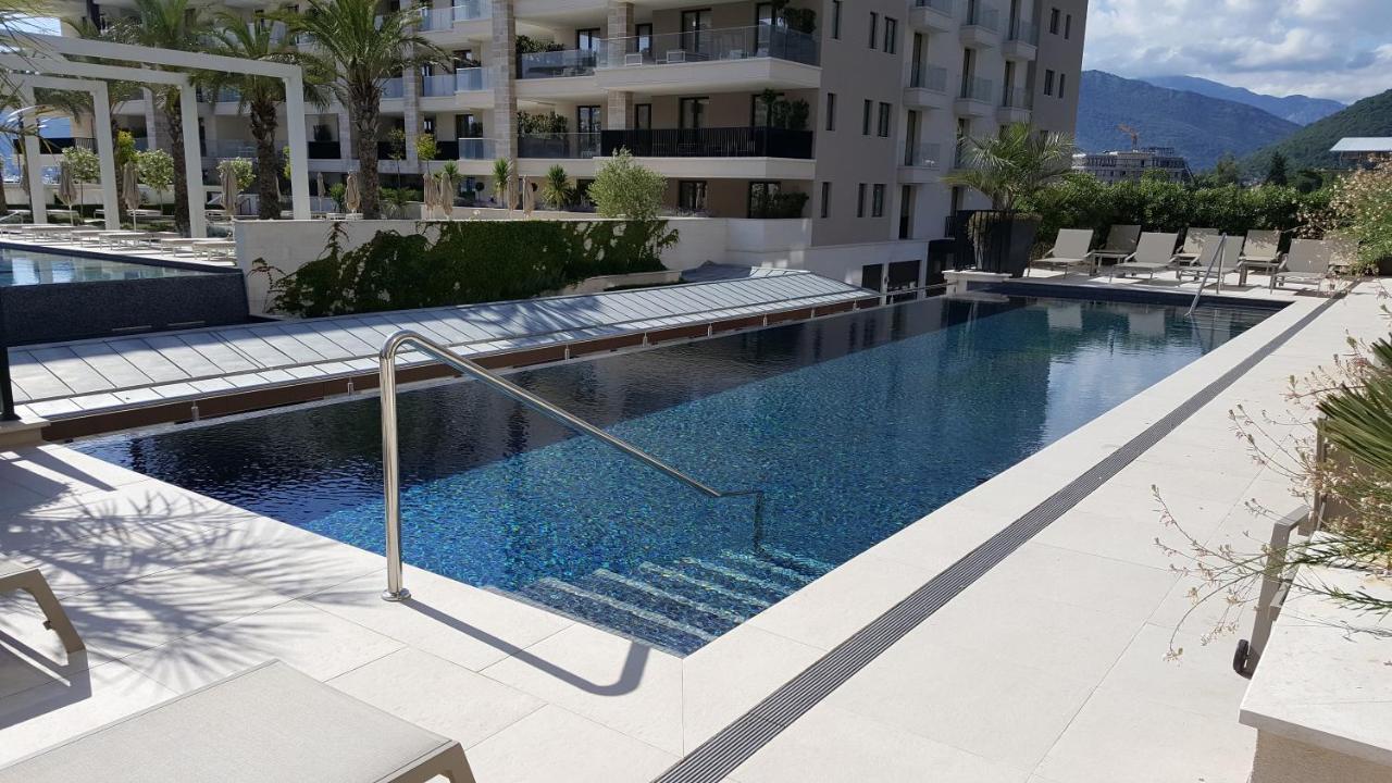 Porto Montenegro Luxurious Elena Tivat Eksteriør billede