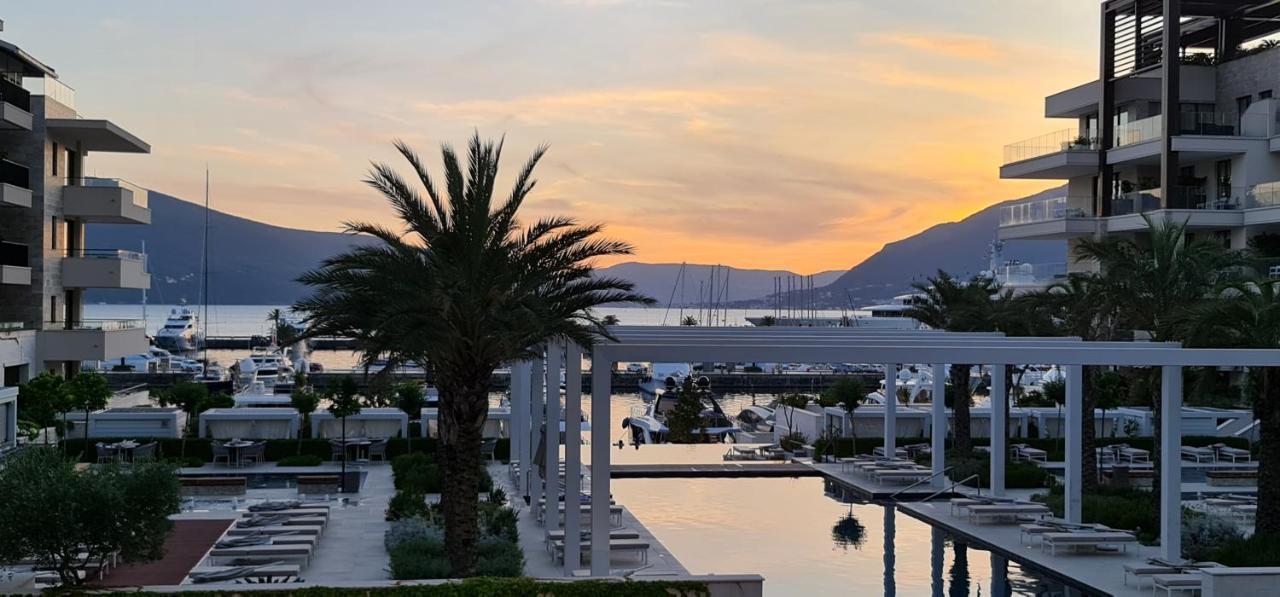 Porto Montenegro Luxurious Elena Tivat Eksteriør billede