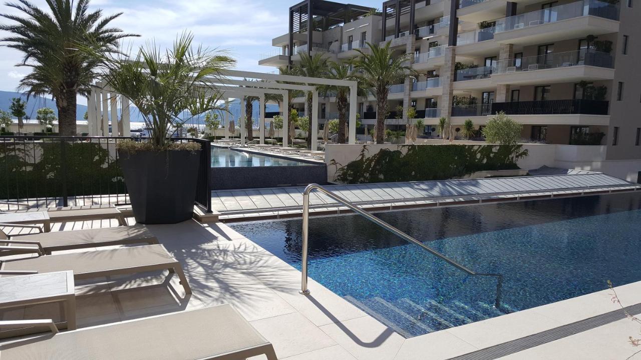 Porto Montenegro Luxurious Elena Tivat Eksteriør billede