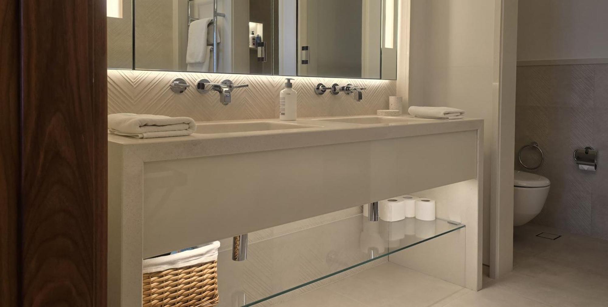 Porto Montenegro Luxurious Elena Tivat Eksteriør billede